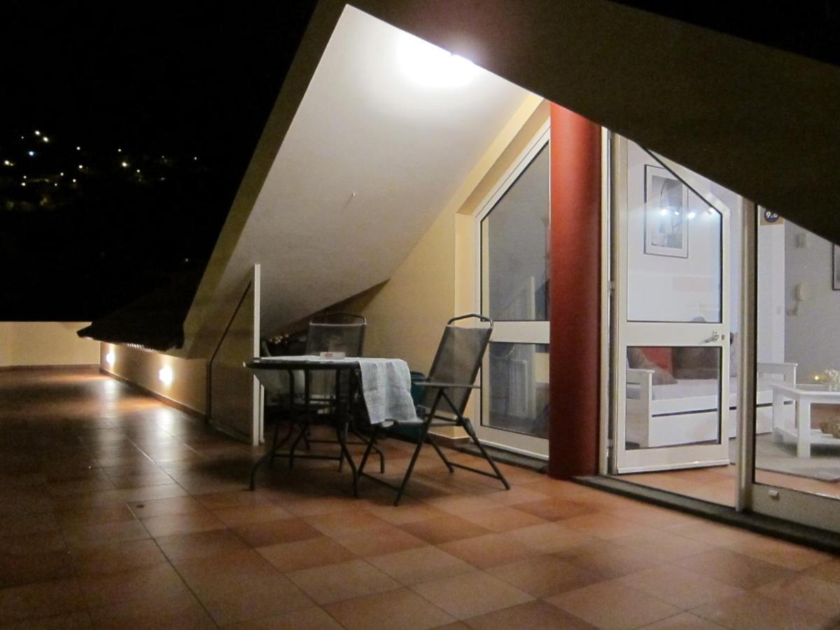 Penthouse Marina Sol Apartment Madalena do Mar Ngoại thất bức ảnh